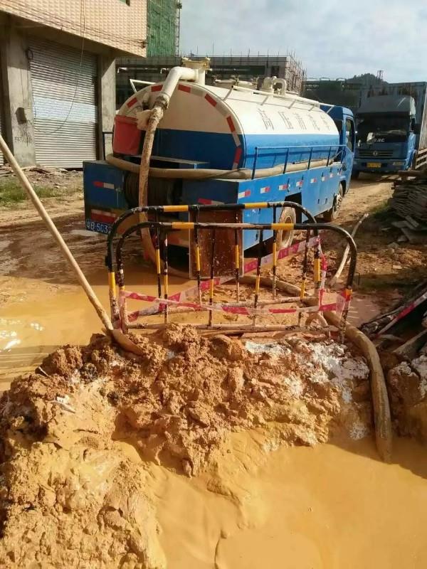 鲁甸工地淤泥清淤