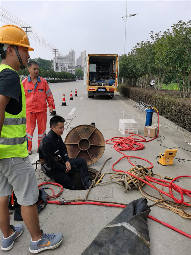 鲁甸翻衬法管道修复技术主要工序
